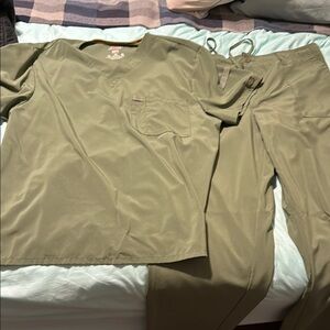 Dickies Green Scrub Set